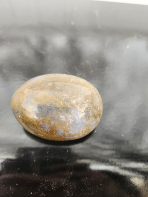 5.4 Ounce, 2.5 Inch Yellow Jasper Palm Stone