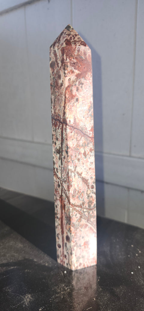 Leopard skin japer tower! 8 inches tall, 13.2 ounces!