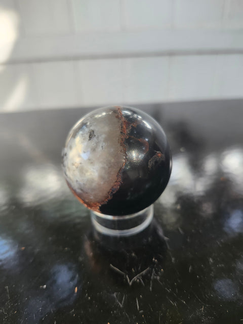 Agate sphere! 5 ounces, 48.1mm, 1.89 inches
