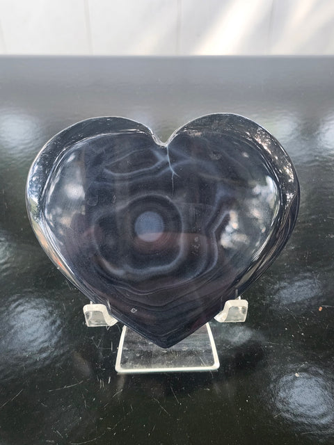Druzy agate heart! 7.5 ounces,4.1 inches wide, 3.7 inches tall