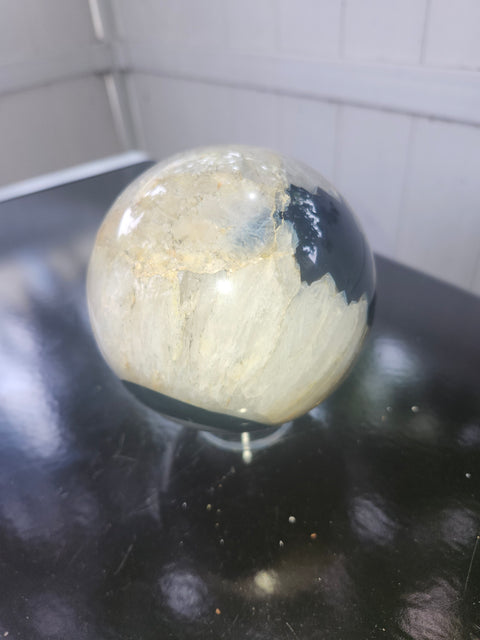 3.1 pound,97.7 mm, 3.84 inch druzy agate sphere