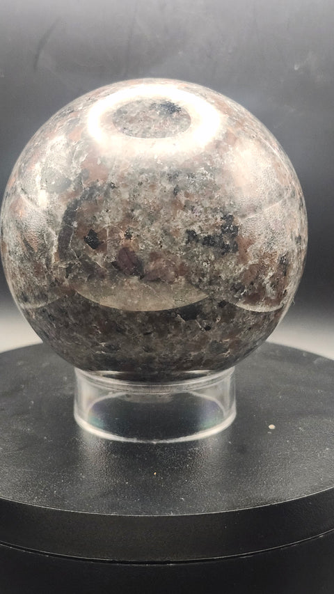 Flame stone sphere yooperlite 80mm, 3.15 inches, 1.9 pounds