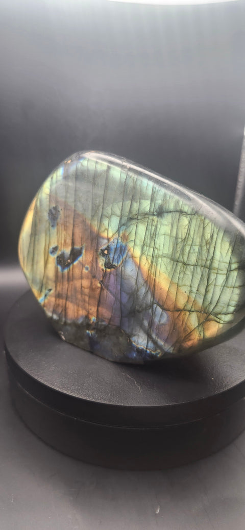 Labradorite free form! 1.11 pounds, 4.7 inches wide by 3.5 tall