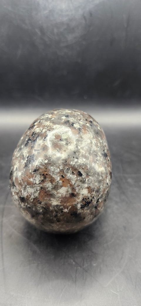 Flame stone " yooperlite" skull! 3 inches tall, 3 long, 14.7 ounces