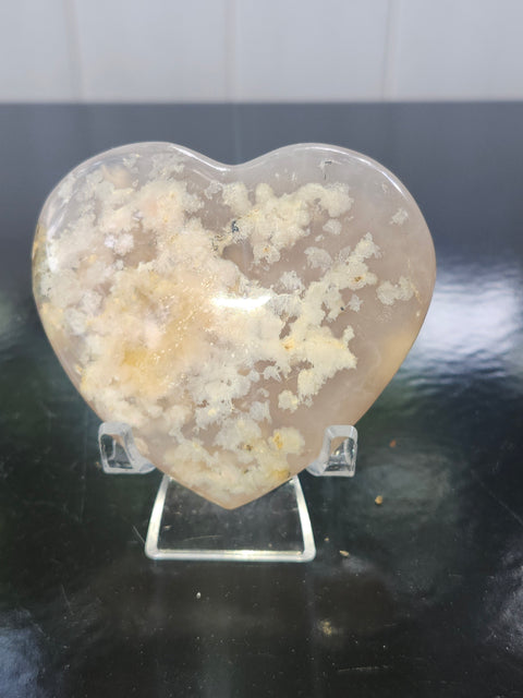 Flower agate heart! 4.5 ounces, 3 inches wide, 2.8 inches tall