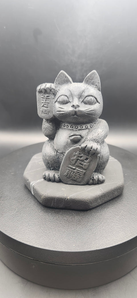 Maneki neko Shungite figurine! 6 ounces, 3.5 inches tall