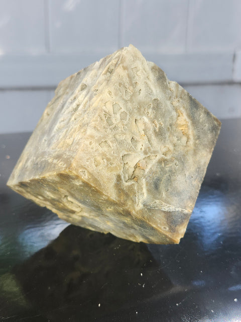 Sphalerite balancing cube! 2.4 by 2.3 inch, 1.2 pounds