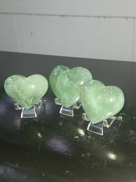 Green aventurine heart! 2.5 ounces, 2.3 inches