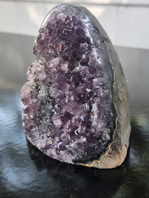 Amethyst cut base free form! 1.1 pounds, 3.7 inches tall, 3.1 wide