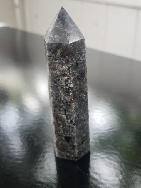 Flame stone tower! 3.2 ounces, 4 inchs tall