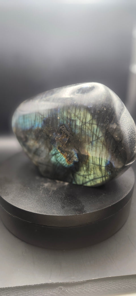 Labradorite free form! 1.11 pounds, 4.7 inches wide by 3.5 tall