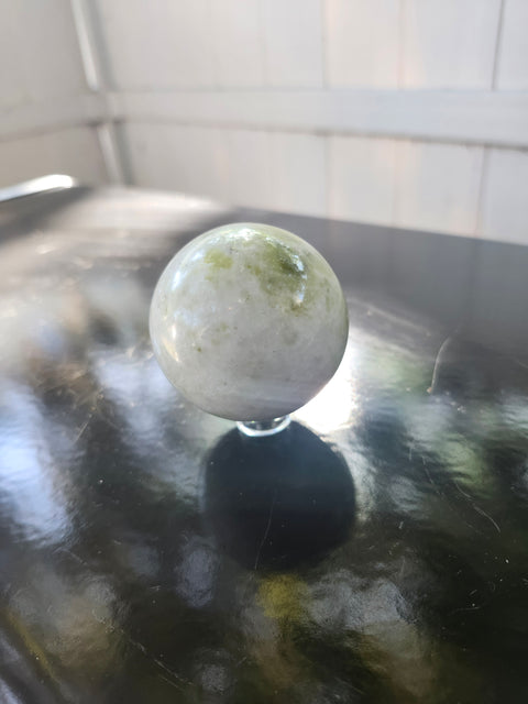 Serpentine sphere! 7 ounces,51.4mm, 2 inches