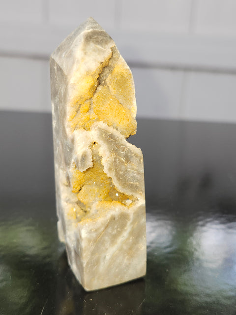 Sphalerite tower! 2 to 3 ounces, 2.9 to 3.8 inches