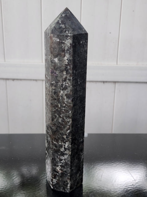 Mega flame stone tower! 9.5 inches, 2.5 pounds!