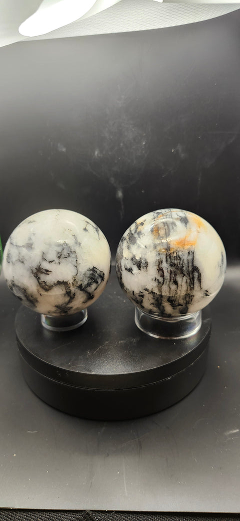 Picasso stone sphere! 68mm, 2.68 inches, 1 pound
