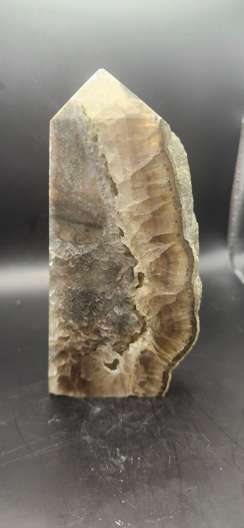 Druzy agate free form tower! 1.1 pounds, 5.45 inches