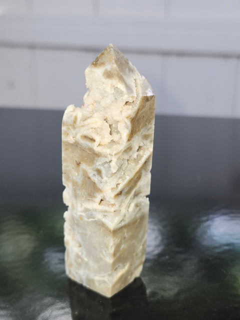 Sphalerite tower! 2 to 3 ounces, 2.9 to 3.8 inches