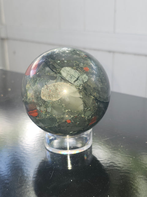 76.7mm, 3.01 inch bloodstone sphere! 1.6 pounds