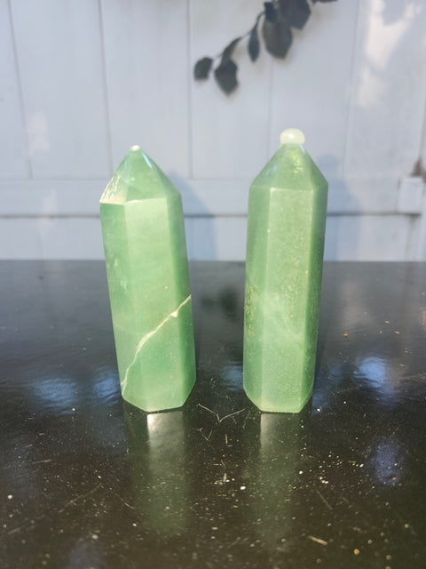Green aventurine tower! 2.8 ounces, 3.5 inches tall