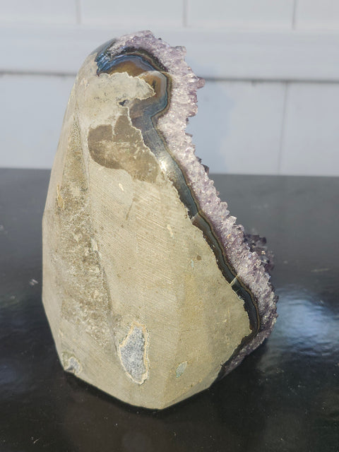 Amethyst cut base free from! 2.2 pounds, 4.8 inches tall, 3.3 inches wide