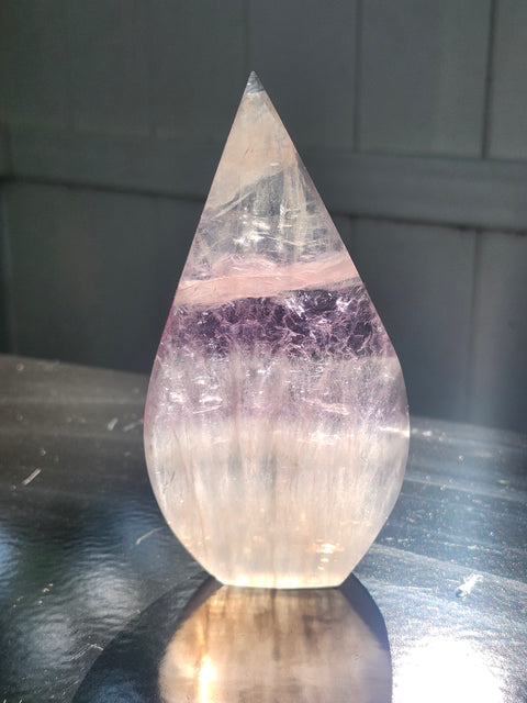 Florite tear drop tower! 10 ounces, 4.9 inches tall, 2.5 wide