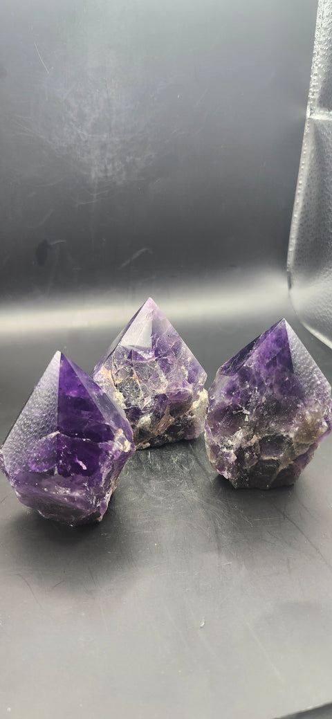 Dark amethyst polished top point! 3.8 ounces!