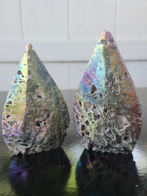 Druzy aura quartz tear tower! 3.4 inches, 3.4 ounces