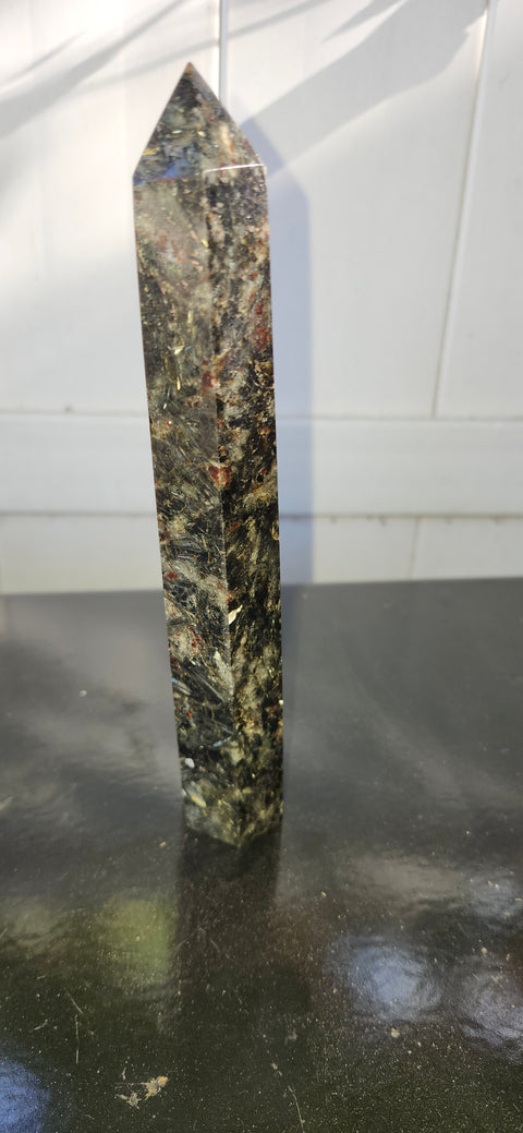 Large afrvedsonite tower! 7.5 inches, 13 ounces