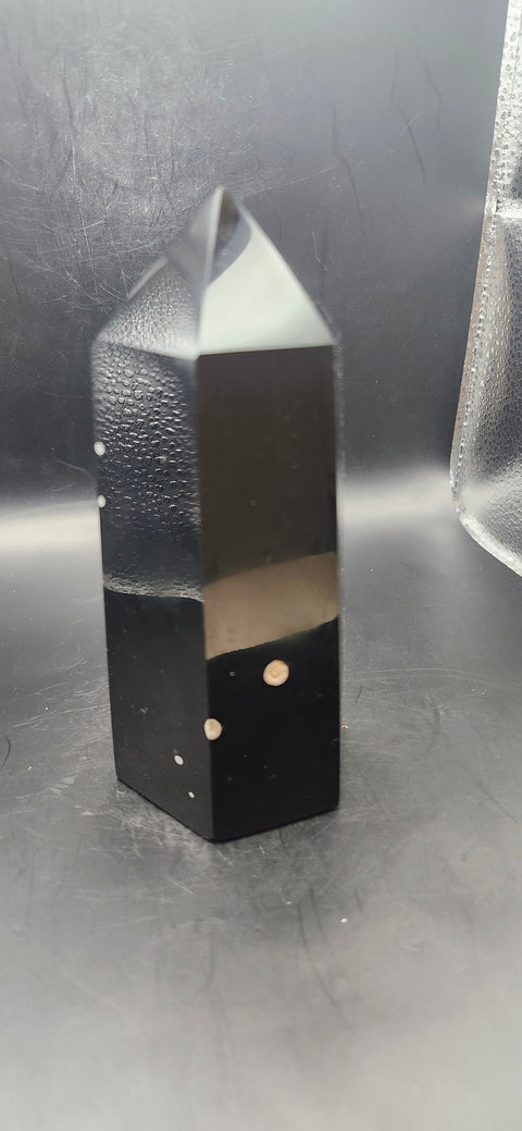 Large Black agate tower! 5.5 inches, 1.2 pounds