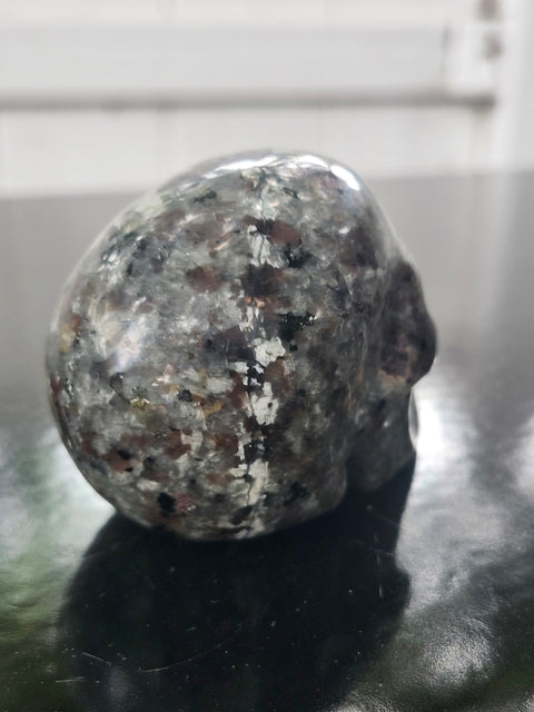 Mini flame stone skull! 5.8 ounces, 2.7 inches long, 2.1 tall