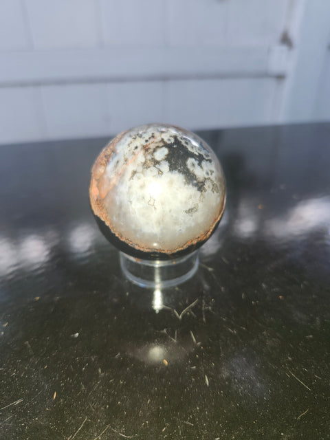 Agate sphere! 5 ounces, 48.1mm, 1.89 inches