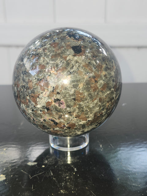 Flame stone "yooperlite" sphere! 1.8 pounds, 79.1mm, 3.11 inches