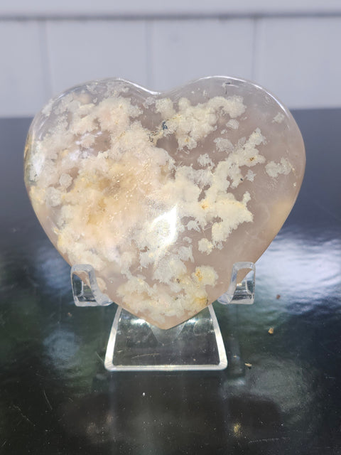 Flower agate heart! 4.5 ounces, 3 inches wide, 2.8 inches tall