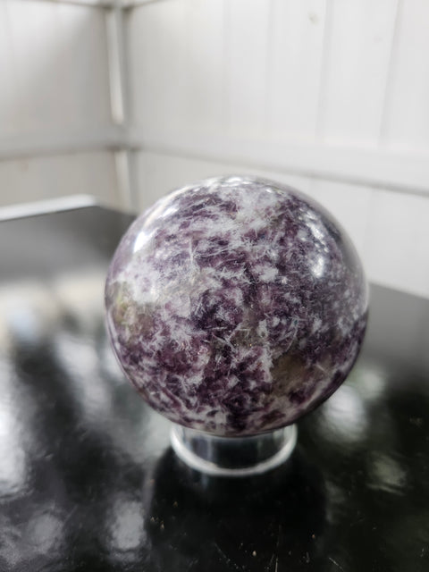 81mm, 3.18 inch Lepidolite sphere! 1.10 pounds