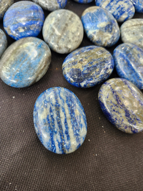 1.75 inch, 1.5 ounce Lapis lazuli palm stone