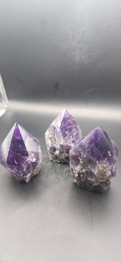 Dark amethyst polished top point! 3.8 ounces!