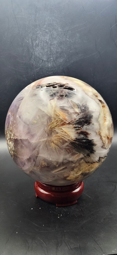 Massive druzy agate sphere! 4.14 pounds, 109mm, 4.2 inches