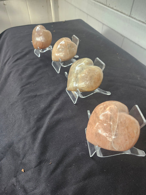 Peach moonstone heart