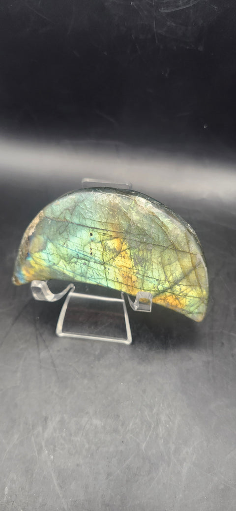 High shine labradorite moon! 3.2 ounces, 2.9 inches tall, 1.3 wide