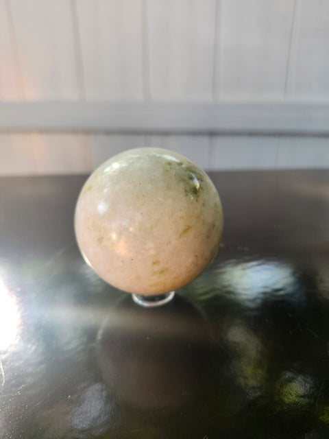Serpentine sphere! 7 ounces,51.4mm, 2 inches
