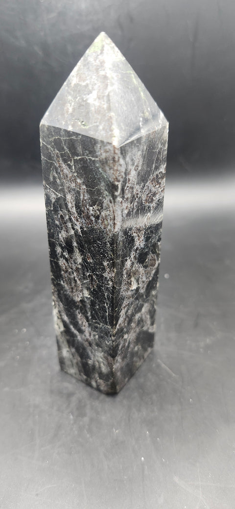 Afrvedsonite tower! 6.2 ounces, 4.25 inches