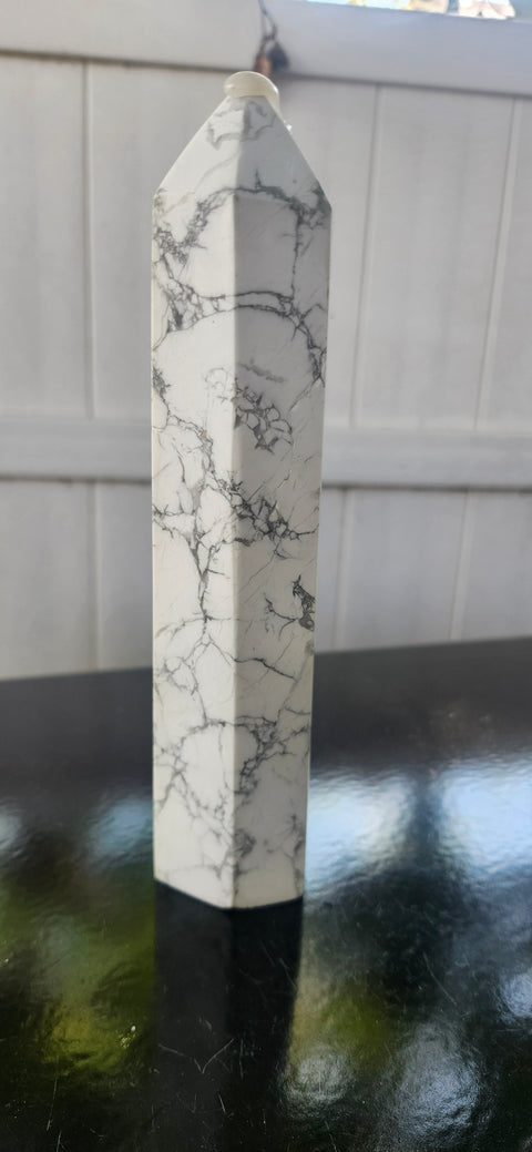 Large howlite tower, 7.5 inches, 1.4 pounds