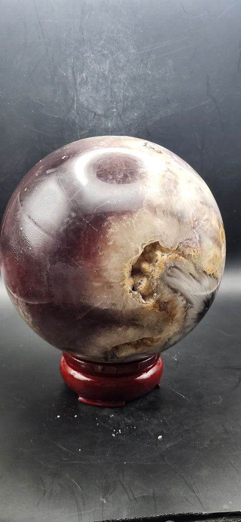 Massive druzy agate sphere! 4.14 pounds, 109mm, 4.2 inches