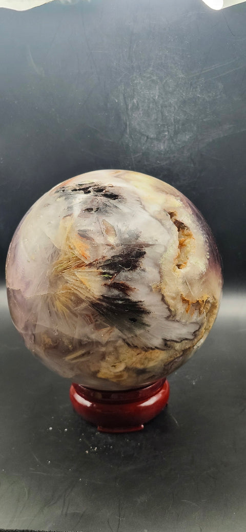 Massive druzy agate sphere! 4.14 pounds, 109mm, 4.2 inches
