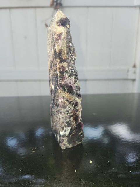 Florite tower! 13.7 ounces, 5.64 inches