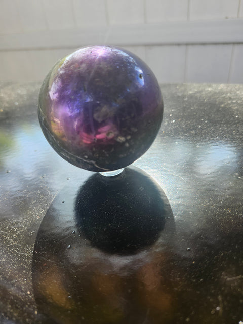62.9mm, 2.47 inch, 13.6 ounce aura quartz sphere