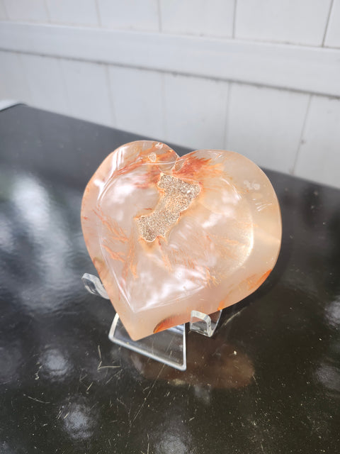 Druzy agate heart! 7 ounces, 3.5 inches