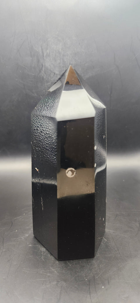 Large Black agate tower! 5.5 inches, 1.2 pounds