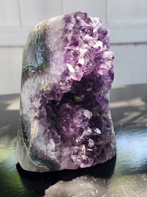 Amethyst cut base free form! 1.14 pounds, 4.5 inches tall, 3 wide