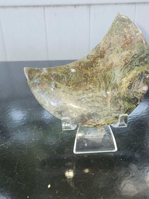 Moss agate moon! 4.59 inches, 12 ounces